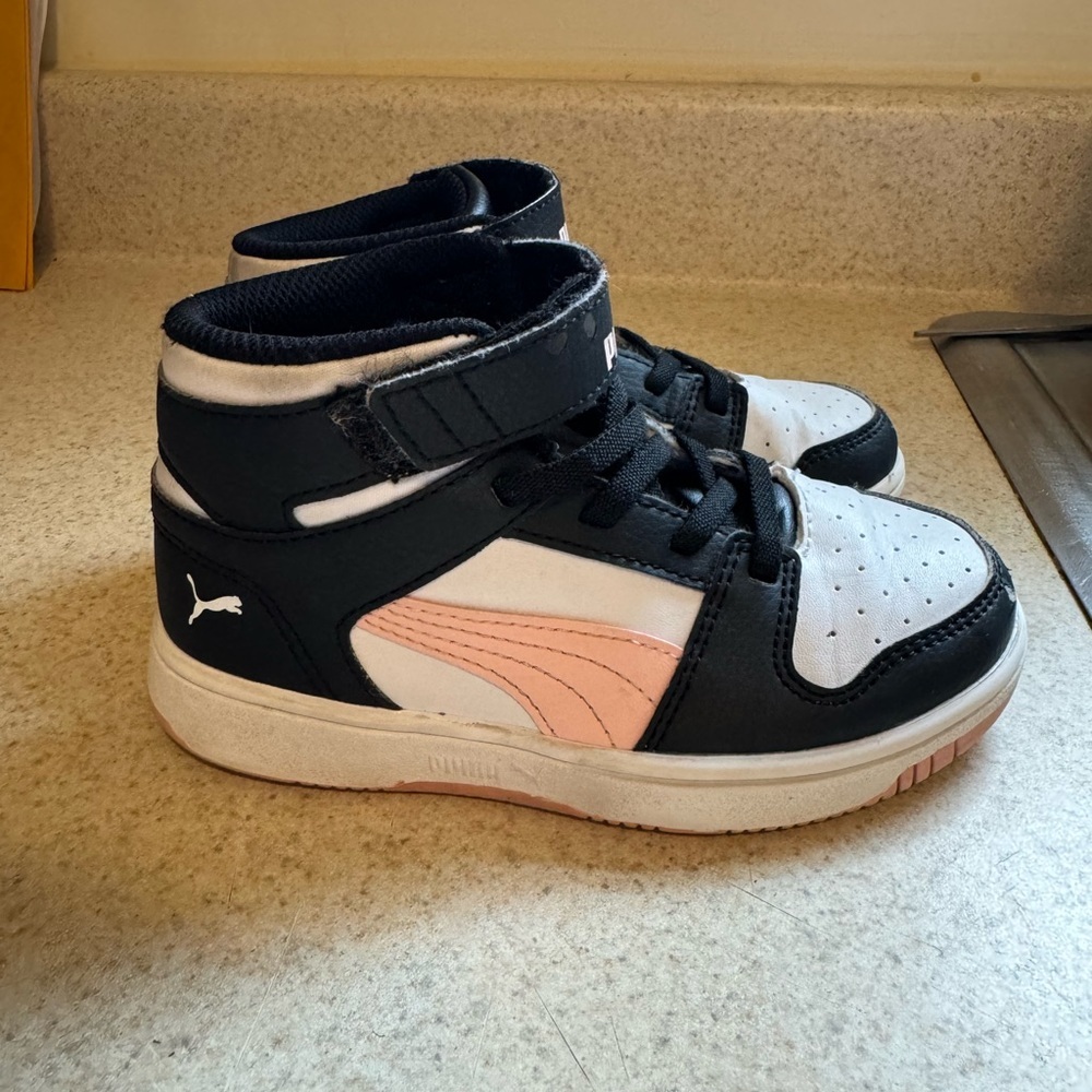 GIRLS' PUMA LITTLE KID REBOUND LAYUP SL SNEAKERS